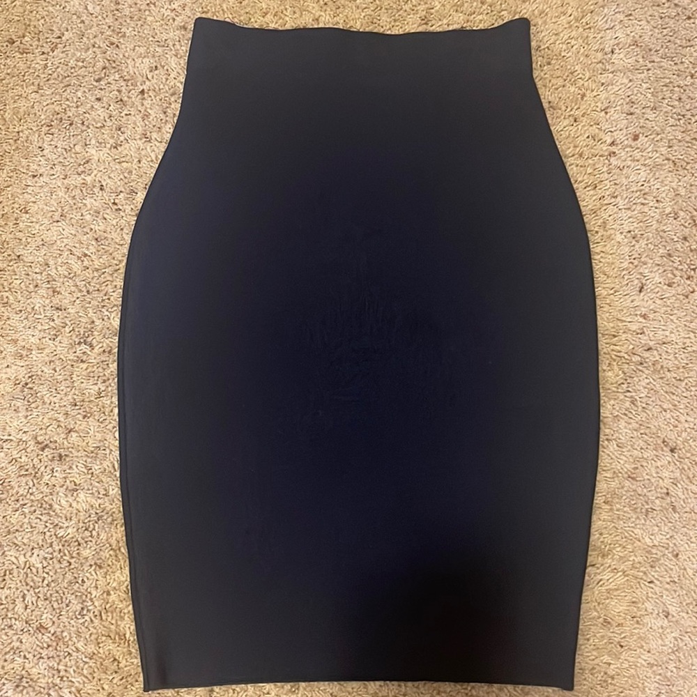 Navy pencil skirt